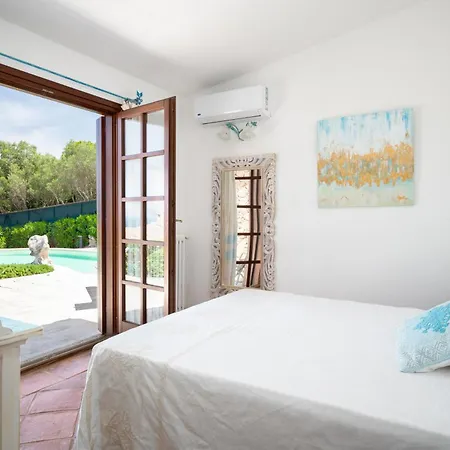 Kiki - Klodge Villa Costa Corallina