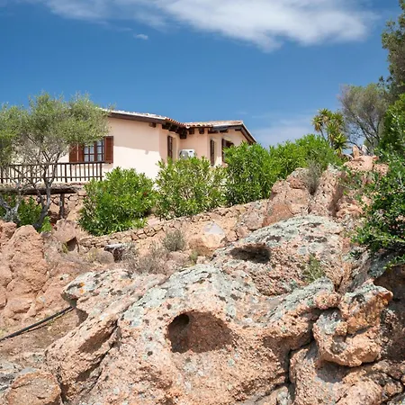 Kiki - Klodge Villa Costa Corallina