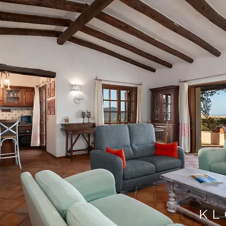 Kiki - Klodge * Costa Corallina