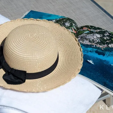 Kiki - Klodge * Costa Corallina