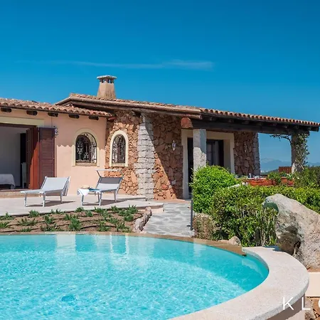 Kiki - Klodge Villa Costa Corallina